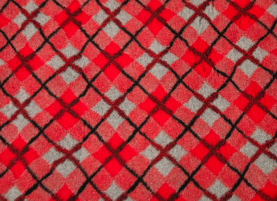 Vet Bed - Rubber Backed - Red, Grey and Black Diamonds