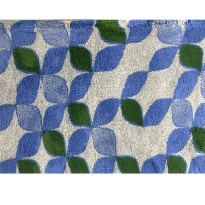 Vet Bed - Rubber Backed - Grey, Blue and Green Leaves